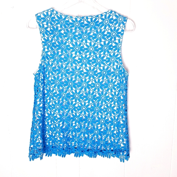 Vince Camuto Floral Tank Top - Picture 8 of 10